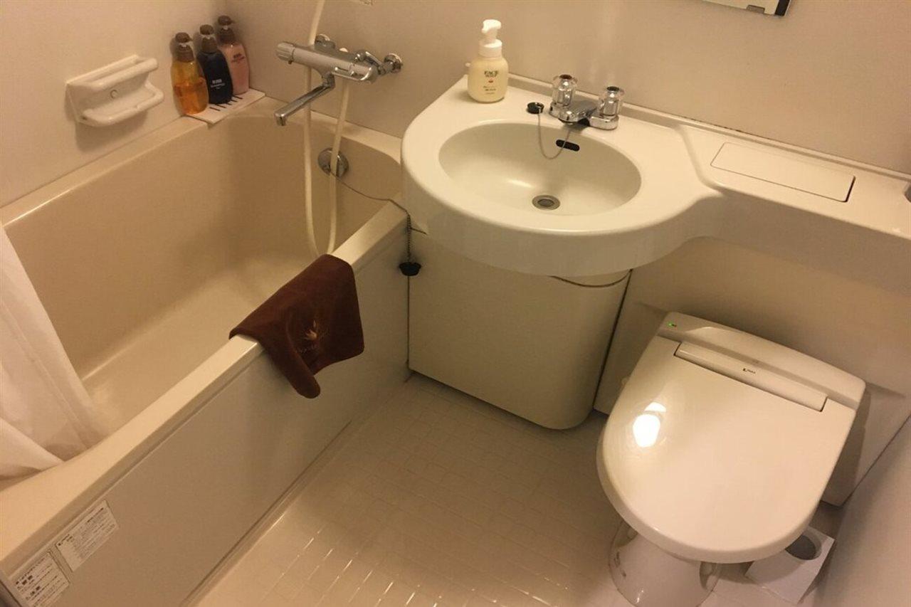 Akasaka Crystal Hotel (Adults Only) طوكيو المظهر الخارجي الصورة