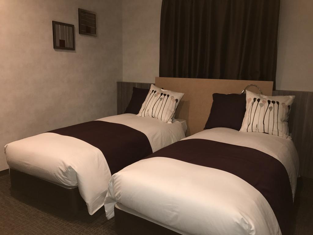 Akasaka Crystal Hotel (Adults Only) طوكيو المظهر الخارجي الصورة